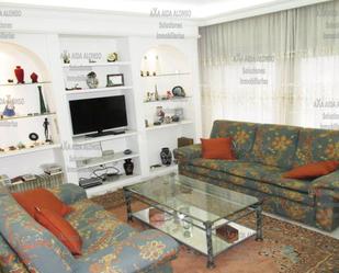 Living room of Flat for sale in Algeciras  with Air Conditioner and Terrace