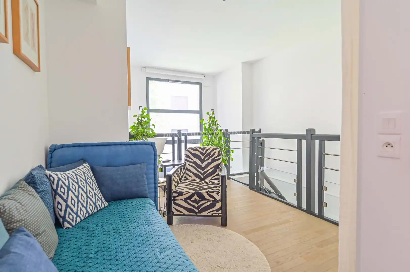 Habitación de Dúplex en venta en Madrid con Aire acondicionado y Trastero