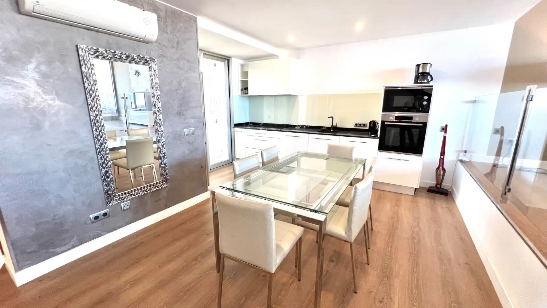 Maison mitoyenne avec terrasse à vendre à Carrer Xaloc 4, imagen 3