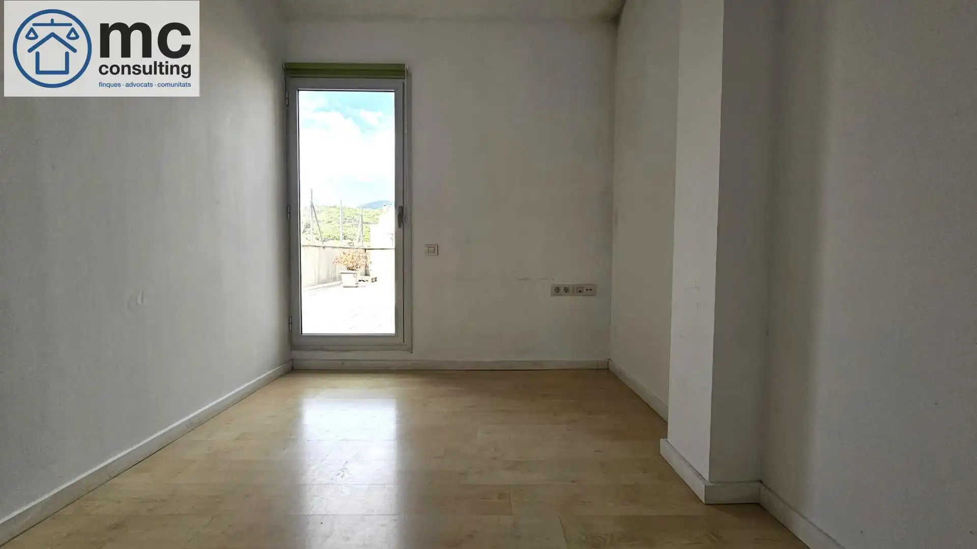 Bedroom of Duplexes for sale in Montserrat - El Passeig