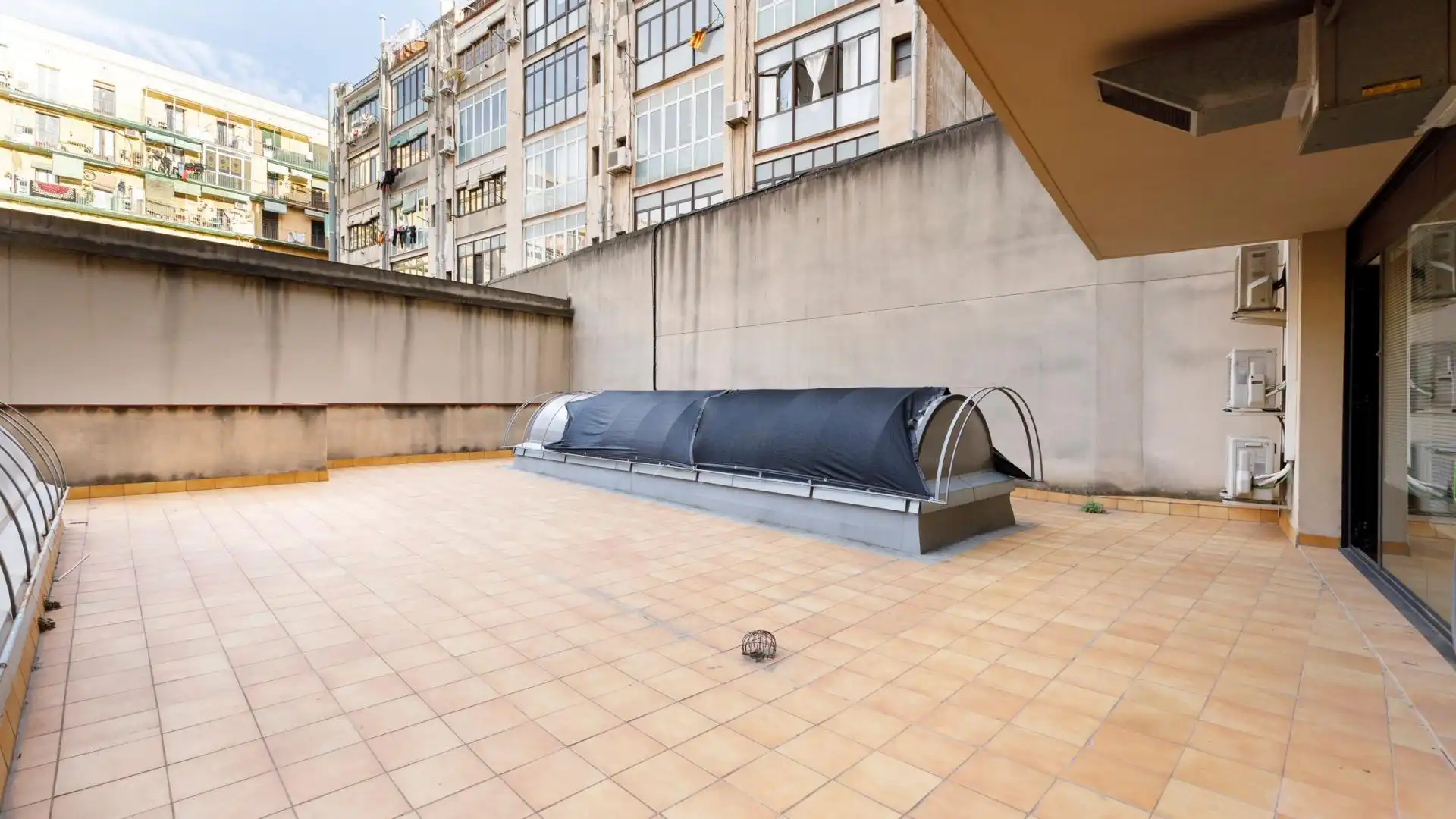 Terraza de Oficina de alquiler en Barcelona con Aire acondicionado y Terraza