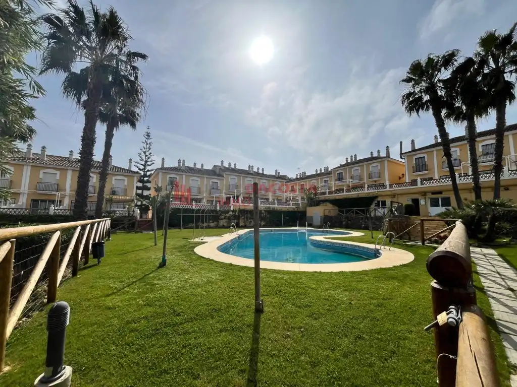 Duplexes for sale in Urbanizacion Uer31, Islantilla Golf