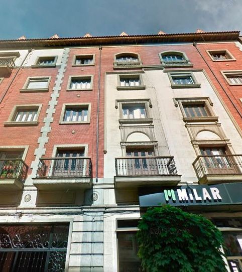 Foto 2 von Büro zur Miete in Calle Arzobispo Guisasola, 40, Santo Domingo - El Campillín, Oviedo