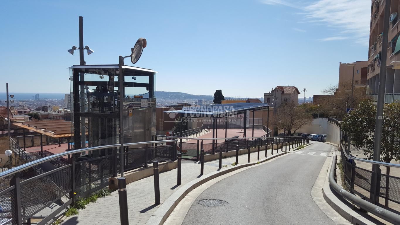 Exterior view of Garage for sale in  Barcelona Capital