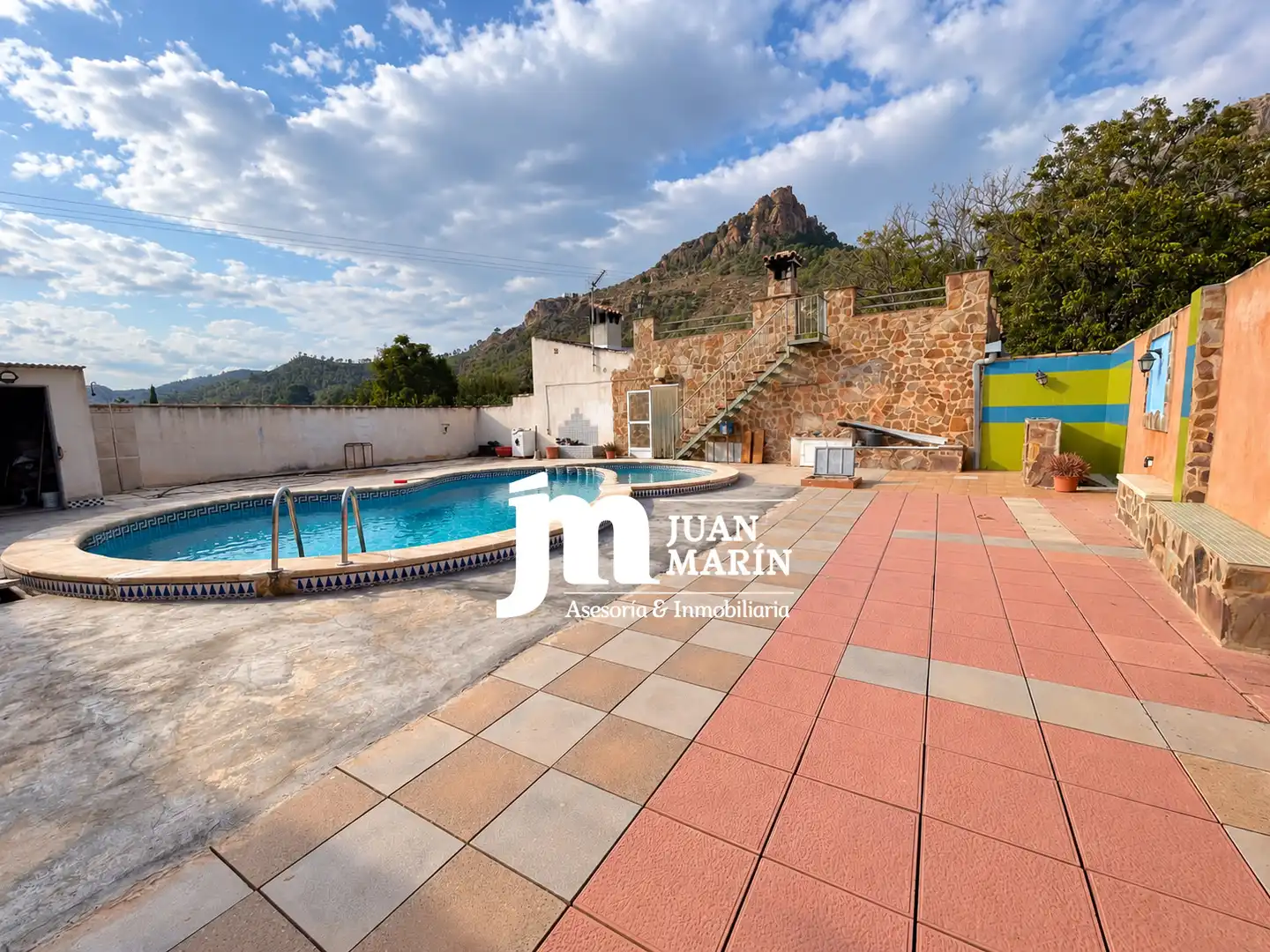 Casa rústica amb piscina en venda a Paseo Ribereno, imagen 3