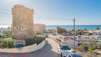 Vista exterior de Casa o xalet en venda en Rincón de la Victoria amb Calefacció, Terrassa i Traster