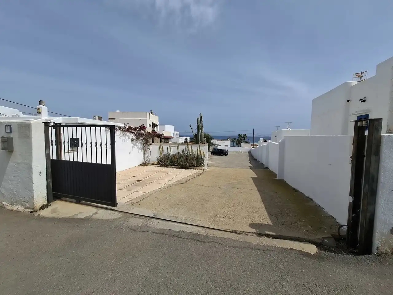 Vista exterior de Casa o xalet en venda en Mojácar amb Terrassa