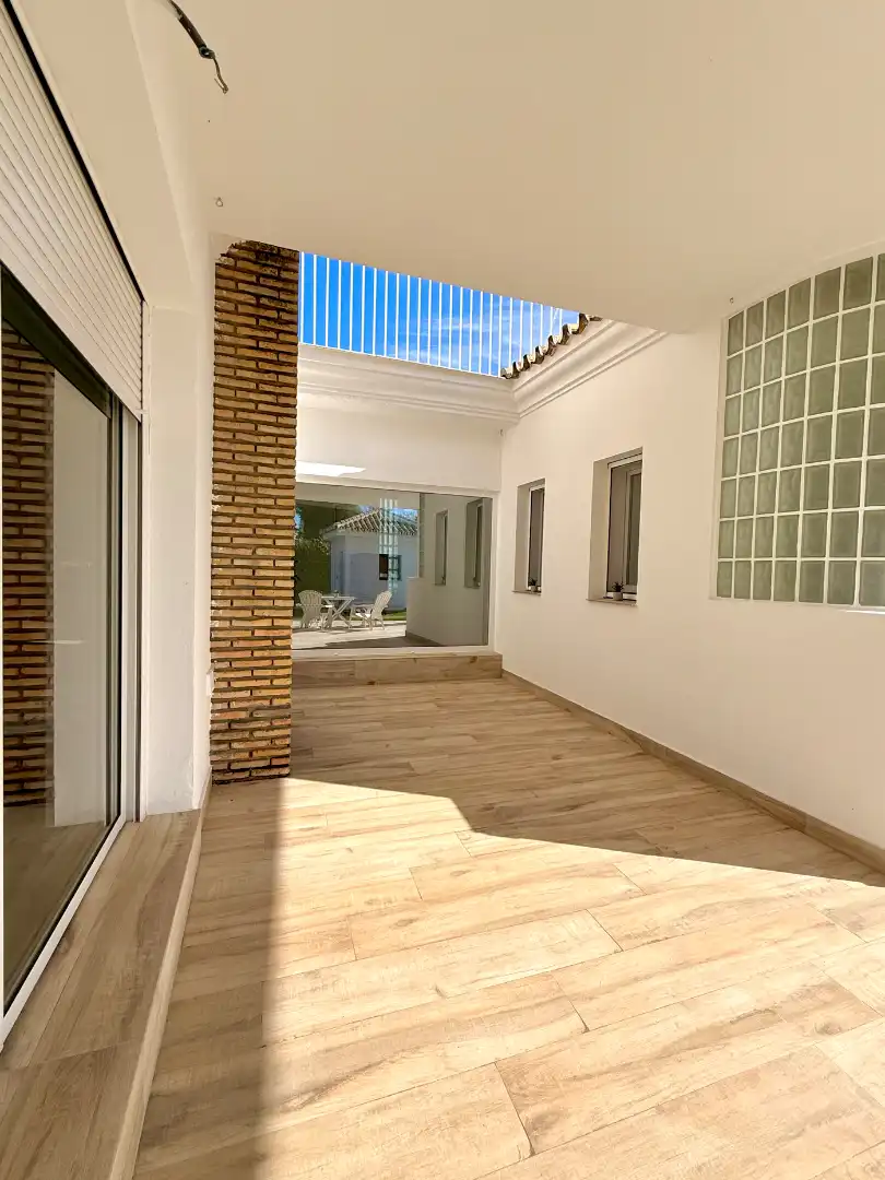 Casa o xalet en venda en Espartinas amb Aire condicionat, Calefacció i Jardí privat