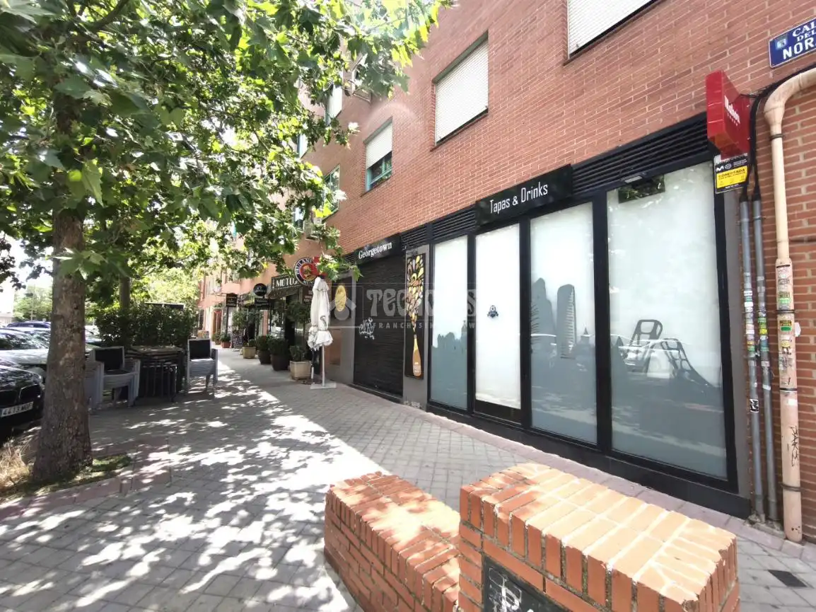 Exterior view of Commercial properties for sale in Madrid