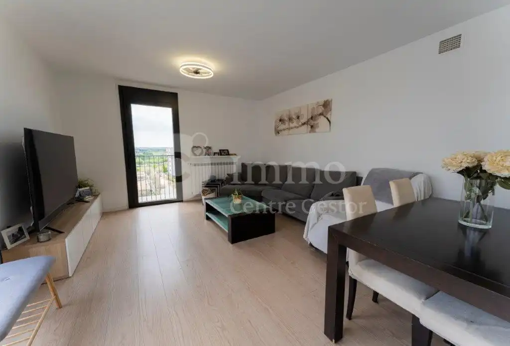Sala de estar de Ático en venta en Lleida con Aire acondicionado, Calefacción y Parquet