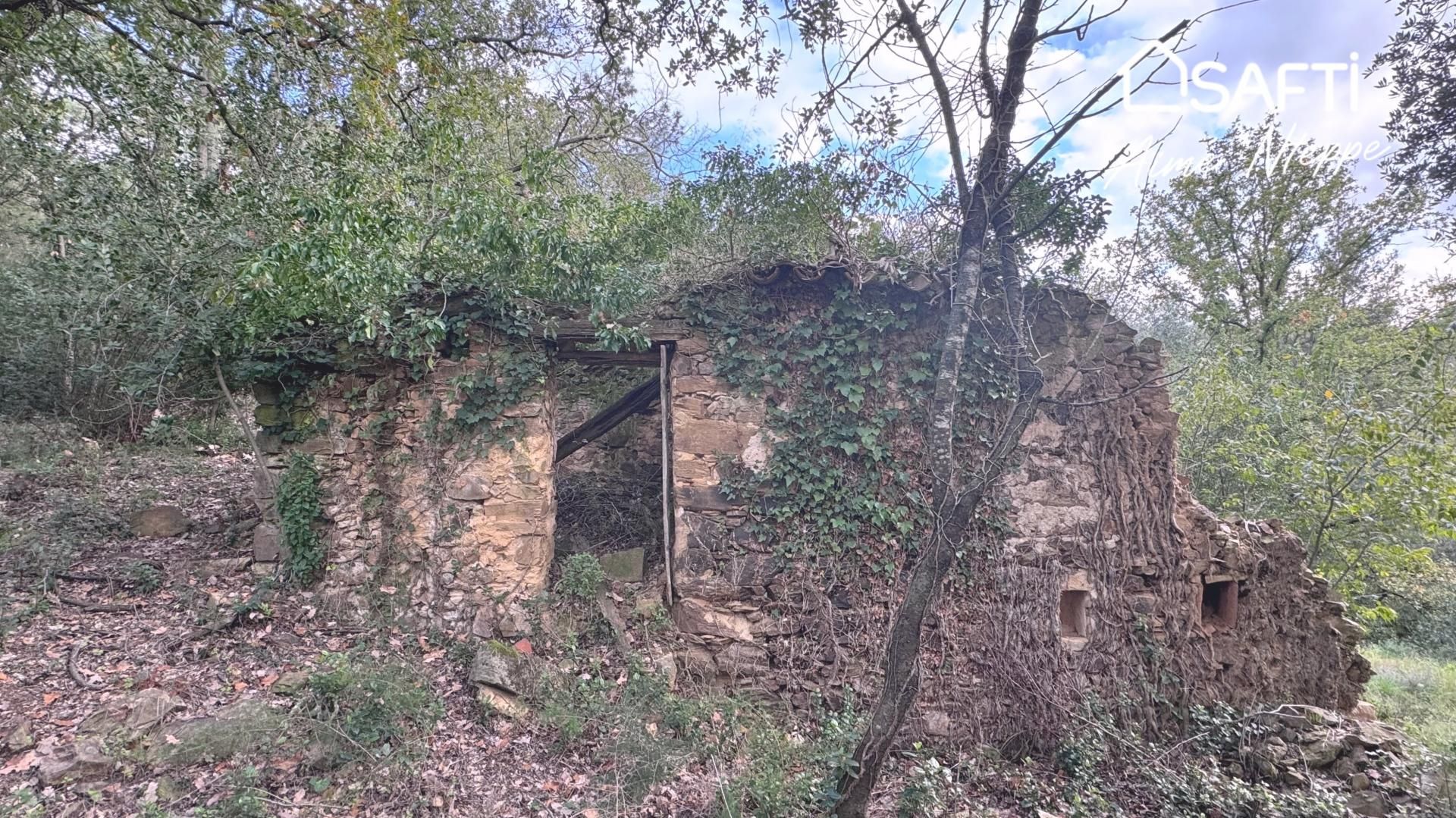 Vista exterior de Finca rústica en venda en Sant Julià del Llor i Bonmatí