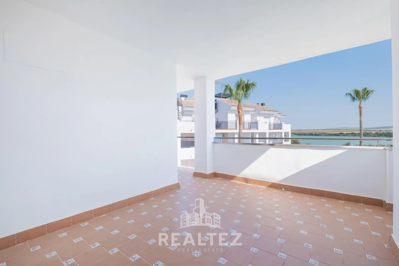 Terraza de Piso en venta en Arcos de la Frontera con Terraza y Piscina comunitaria