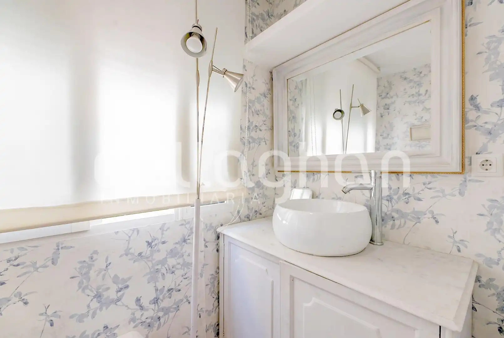 Baño de Piso en venta en Valencia con Aire acondicionado, Calefacción y Balcón