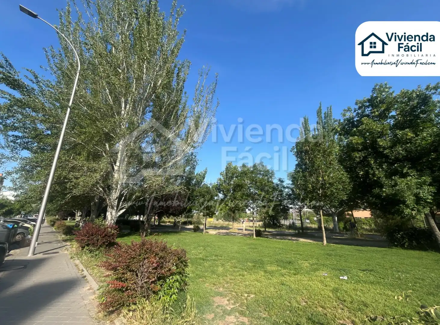 Flat for sale in Calle de María Tubau, Las Tablas
