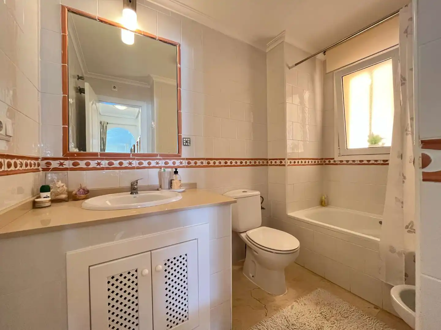 Bathroom of Apartments for sale in Orihuela  with Air Conditioner, Terrace and Swimming Pool