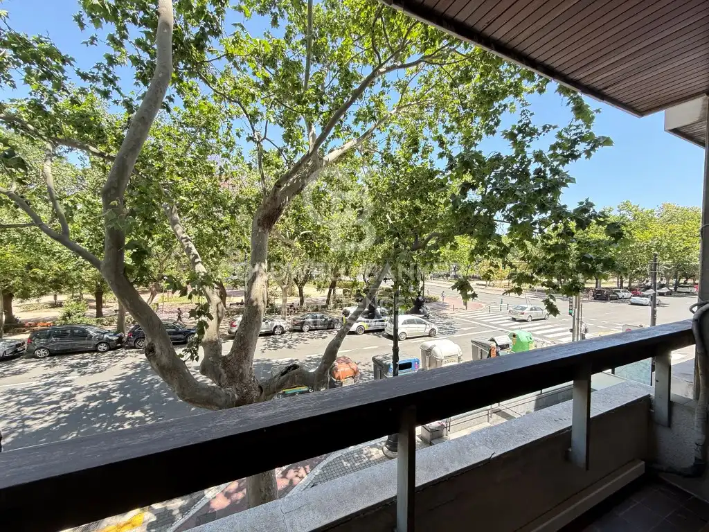 Exterior view of Flat for rent in Valencia  with Terrace and Balcony