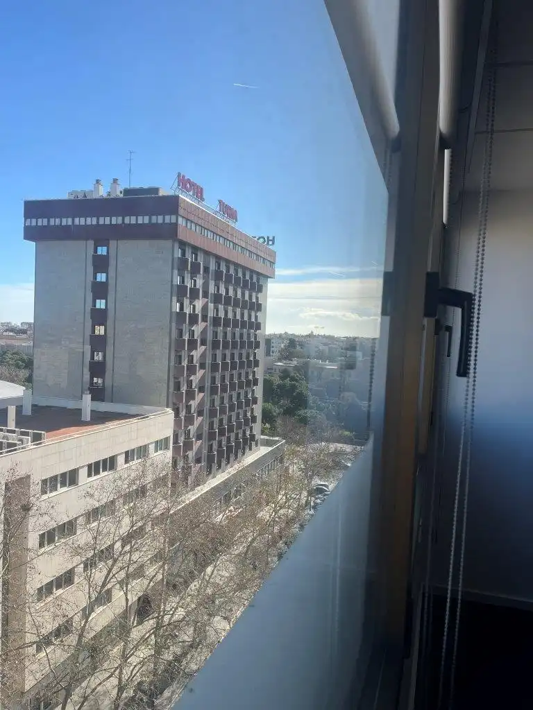 Office for rent in Campanar
