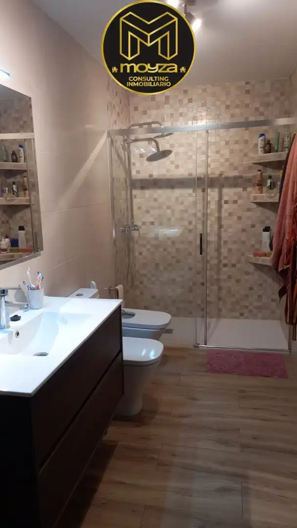 Baño de Casa o chalet en venta en Jaén con Aire acondicionado, Calefacción y Parquet