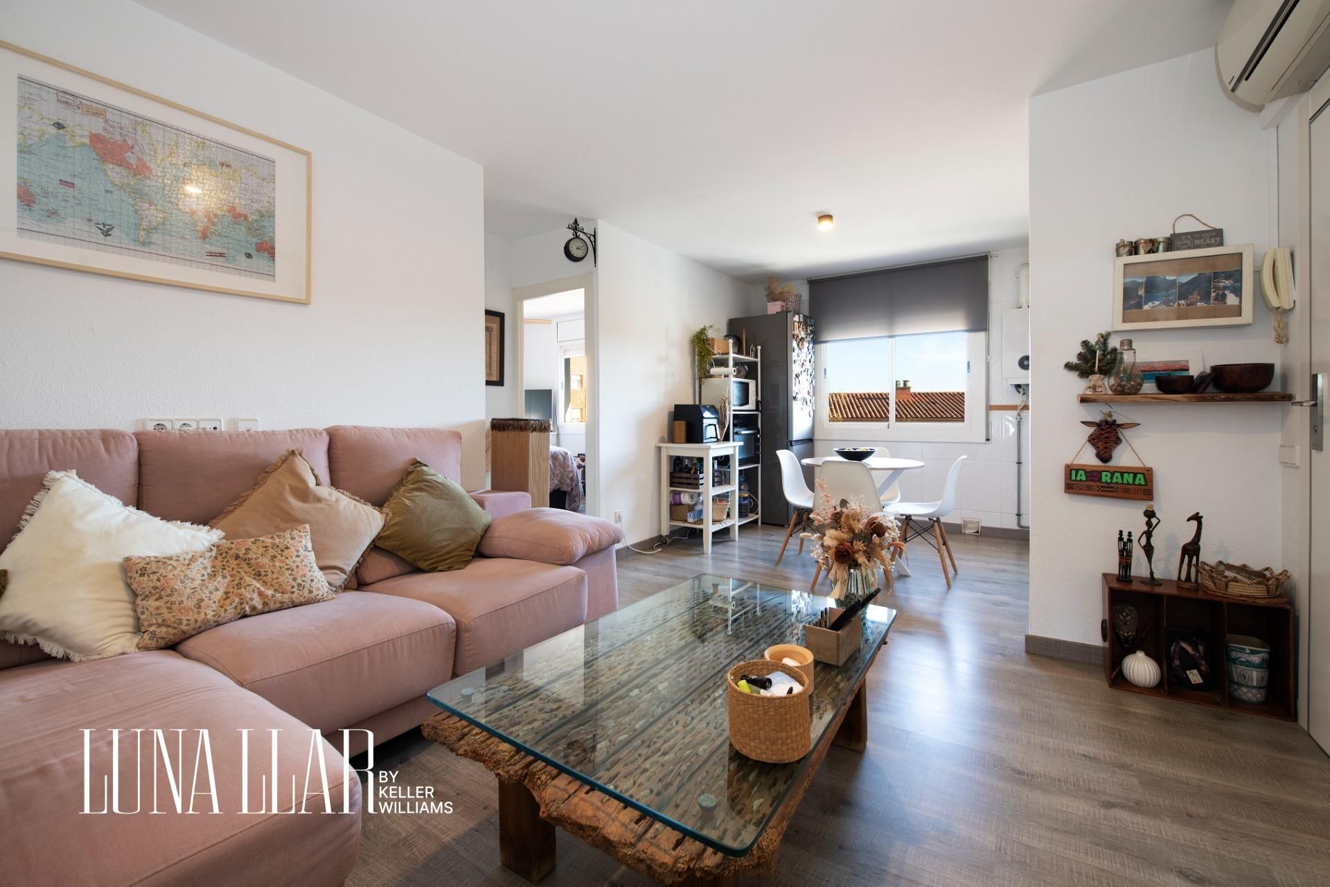 Living room of Attic for sale in Castelldefels