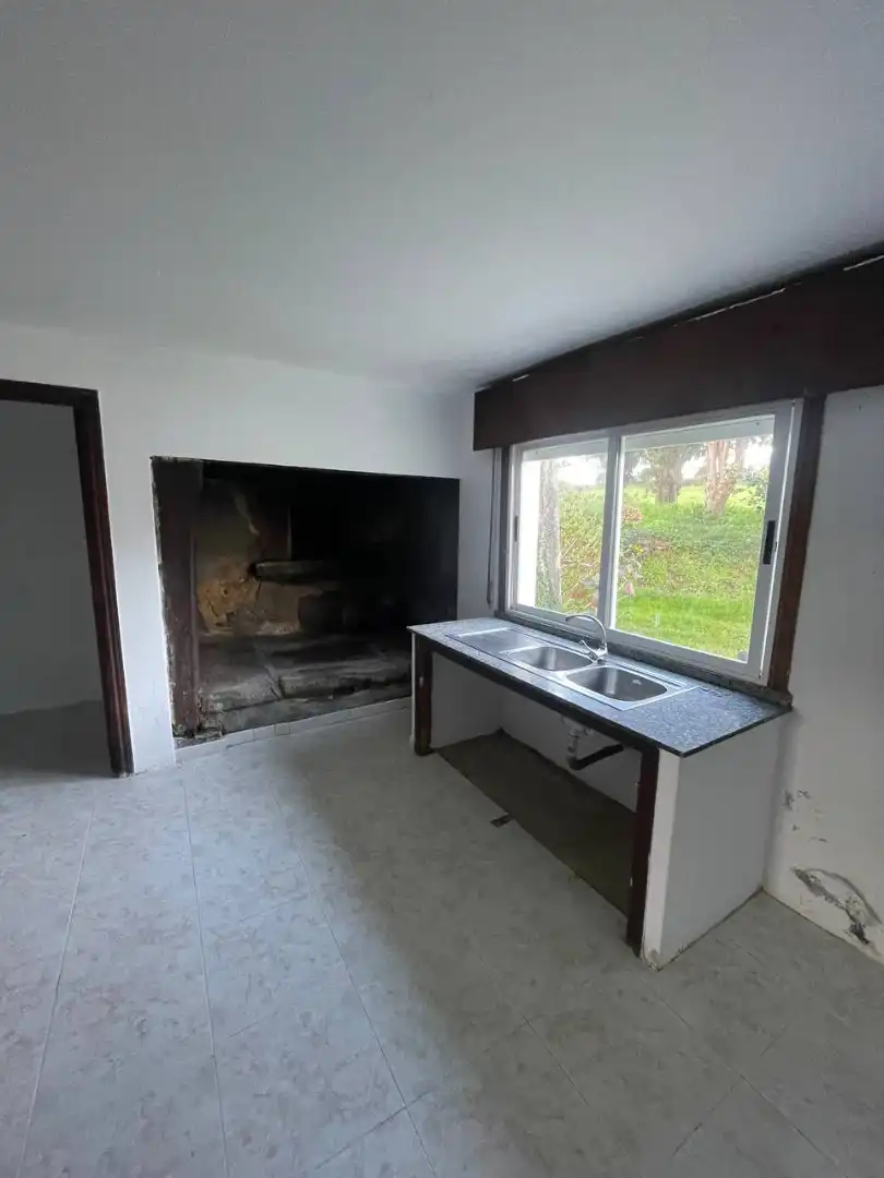 Cocina de Casa o chalet en venta en Cambre  con Jardín privado