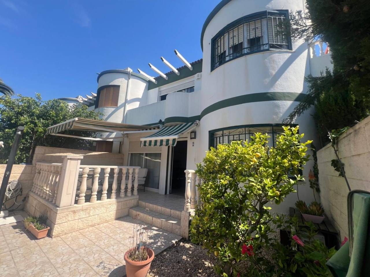 Casa adosada en venda a Playa Muchavista, El Campello