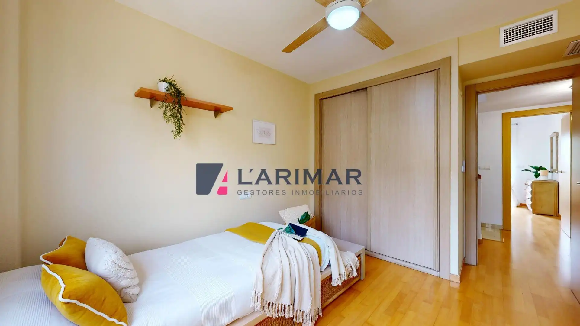 Bedroom of Detached homes for sale in Alicante / Alacant  with Air Conditioner, Private garden and Terrace