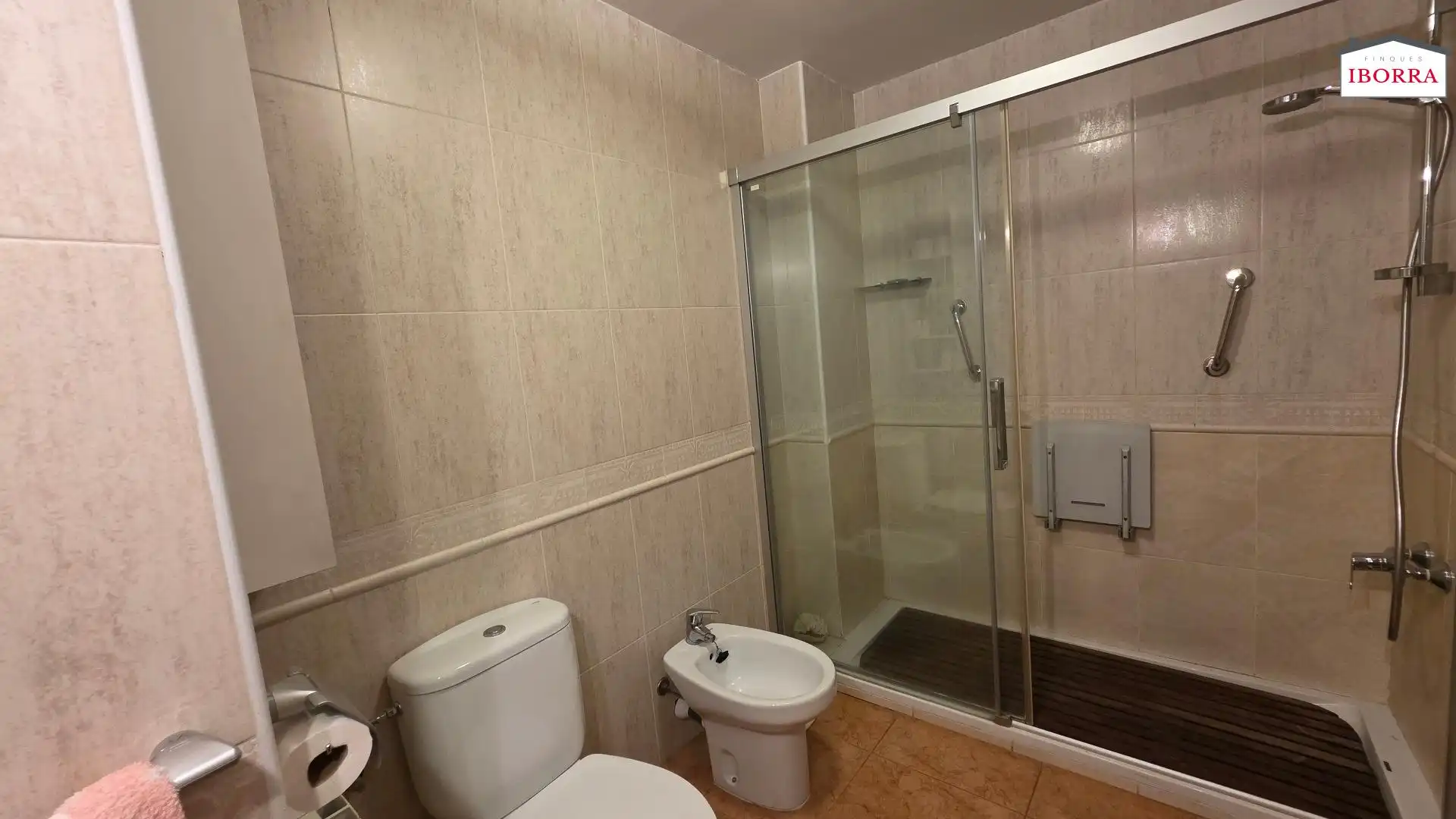 Baño de Piso en venta en Tordera pueblo