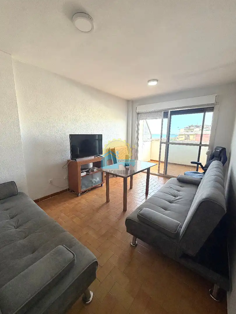 Sala d'estar de Pis en venda en Punta Umbría amb Terrassa, Balcó i Piscina comunitària