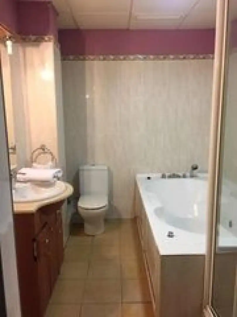 Baño de Edificio en venta en Santa Coloma de Gramenet