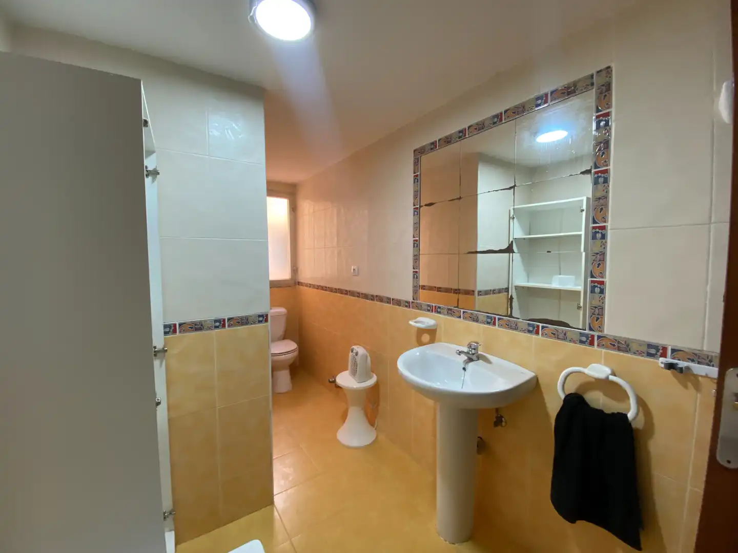 Bany de Pis en venda en Magaz de Pisuerga amb Calefacció, Terrassa i Traster