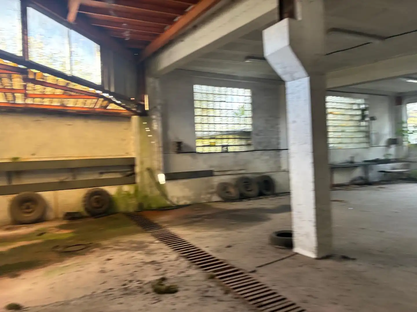 Nave industrial de alquiler en Ribadavia