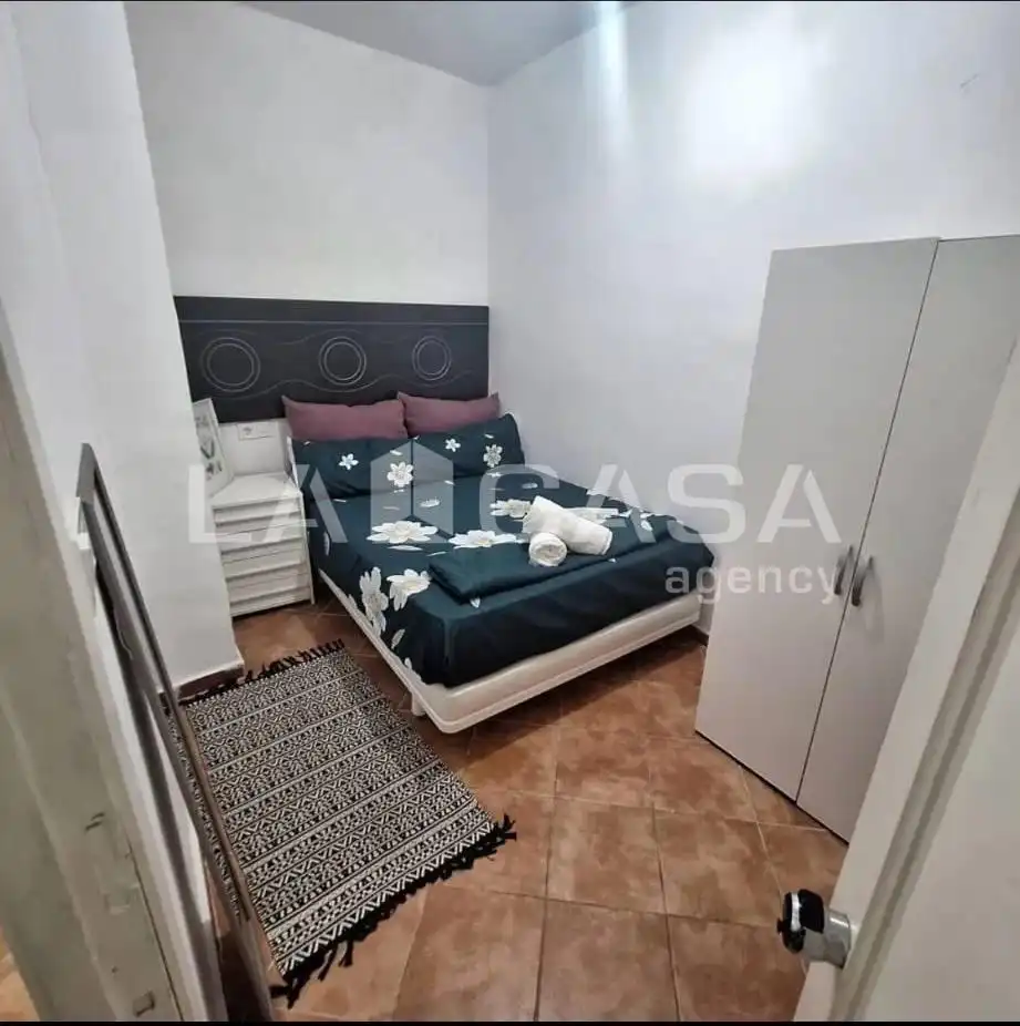 Habitación de Planta baja en venta en Los Barrios