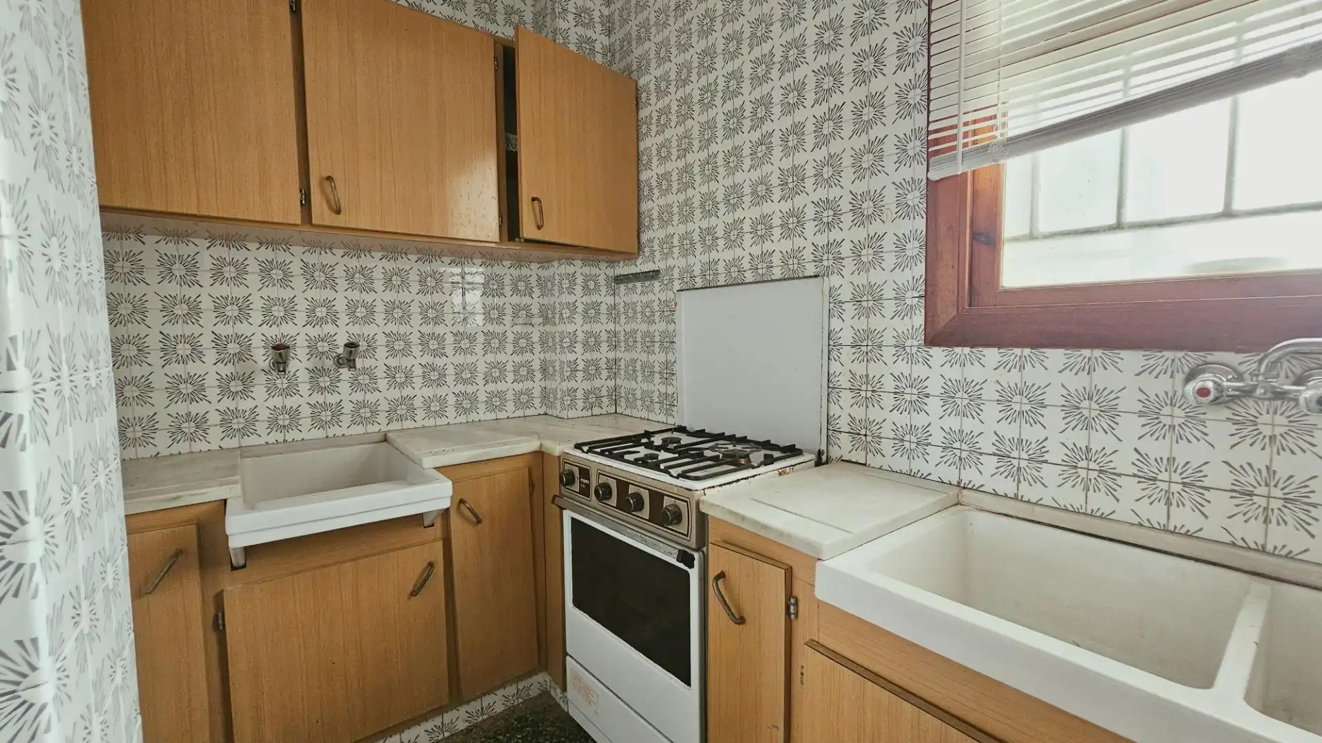 Apartamento en venta en Calle Ciutat de l'Alguer, 9, El Marenyet