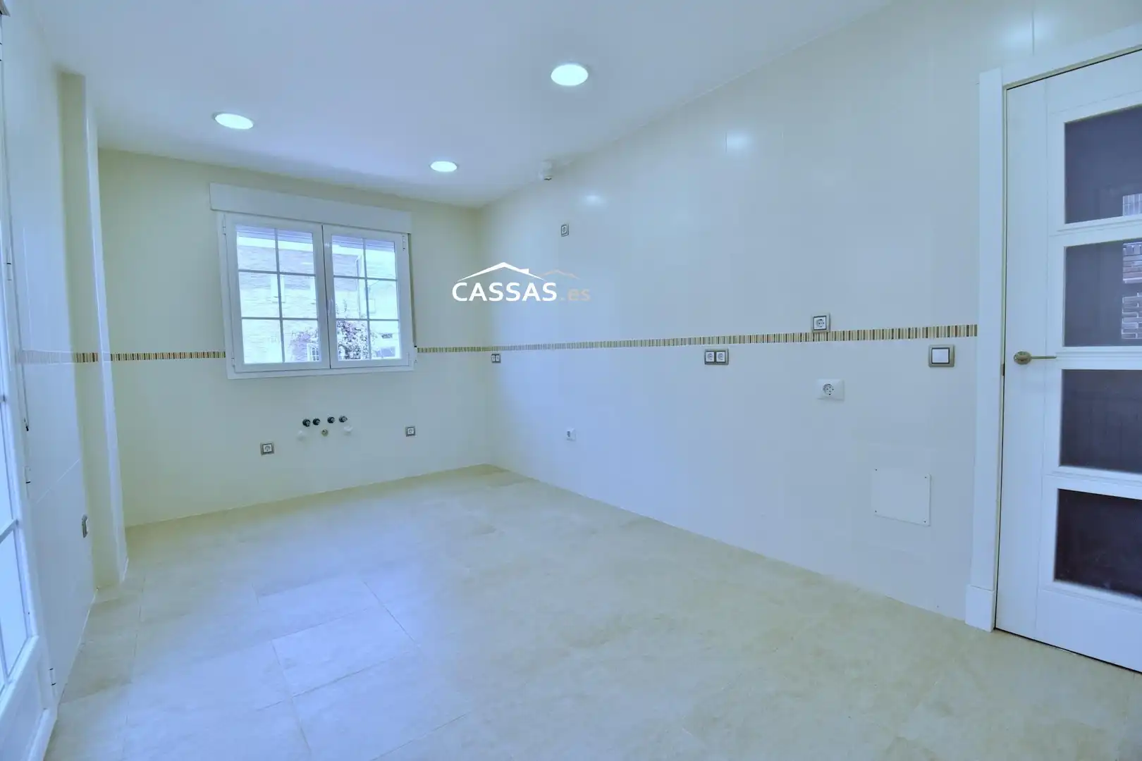 Casa adosada en venda en Torrejón de Ardoz amb Aire condicionat, Calefacció i Parquet