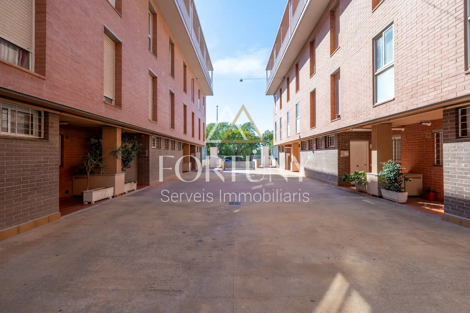 Vista exterior de Dúplex en venta en Llevant