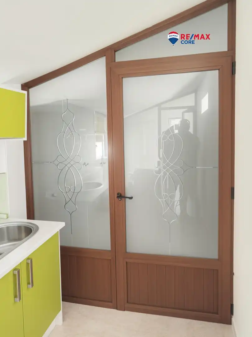 Badezimmer von Dachboden zum Verkauf in Puebla de la Calzada mit Klimaanlage, Heizung und Möbliert