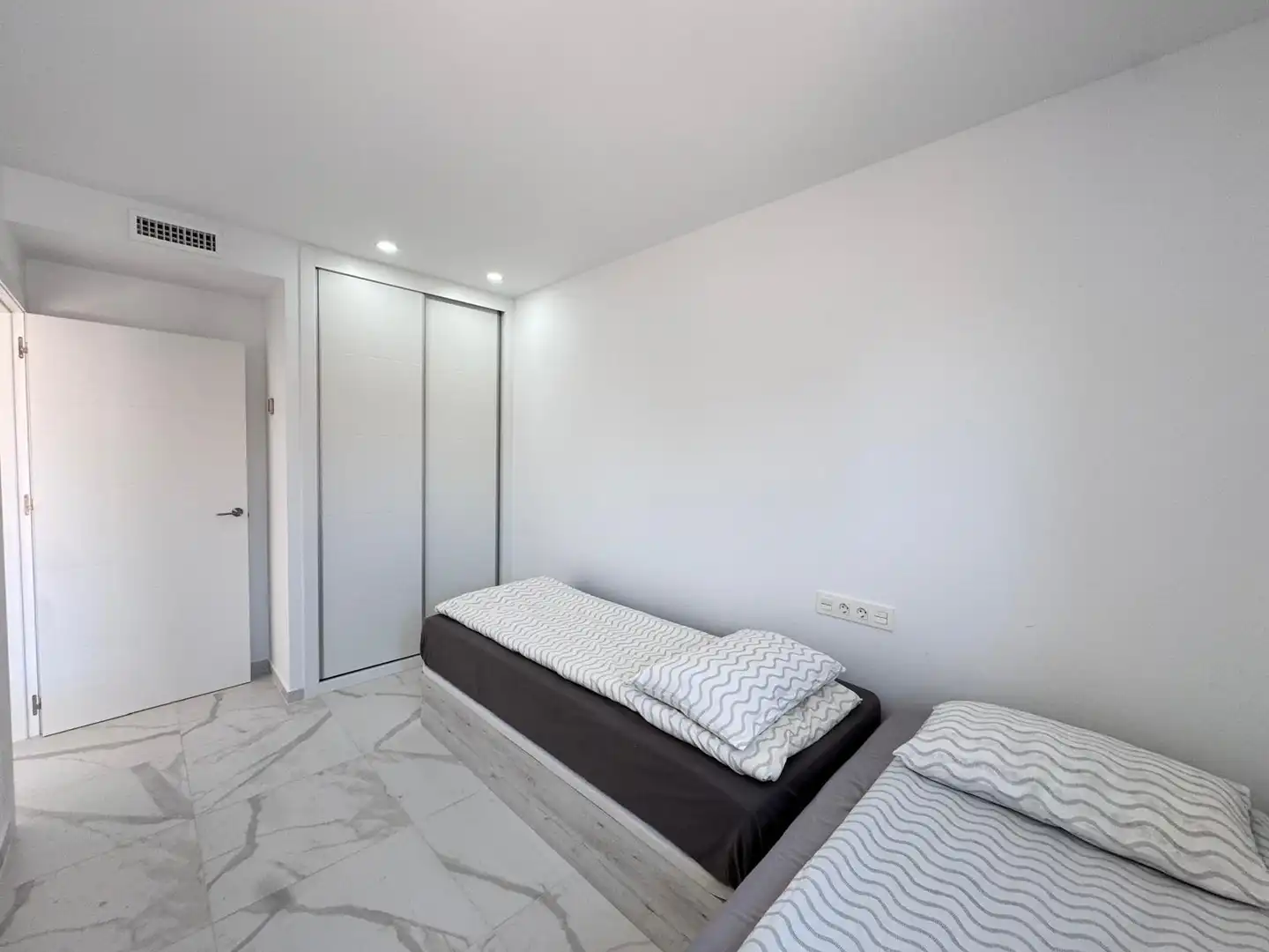 Ático con terraza en venta en Calle ramon gallud 211, imagen 30
