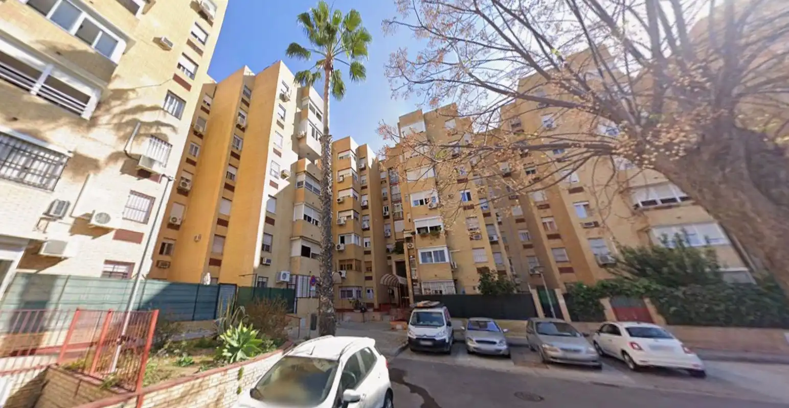Vista exterior de Apartament en venda en Sevilla
