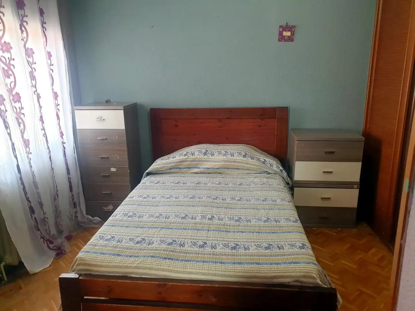 Habitación de Piso en venta en Ávila con Parquet y Amueblado
