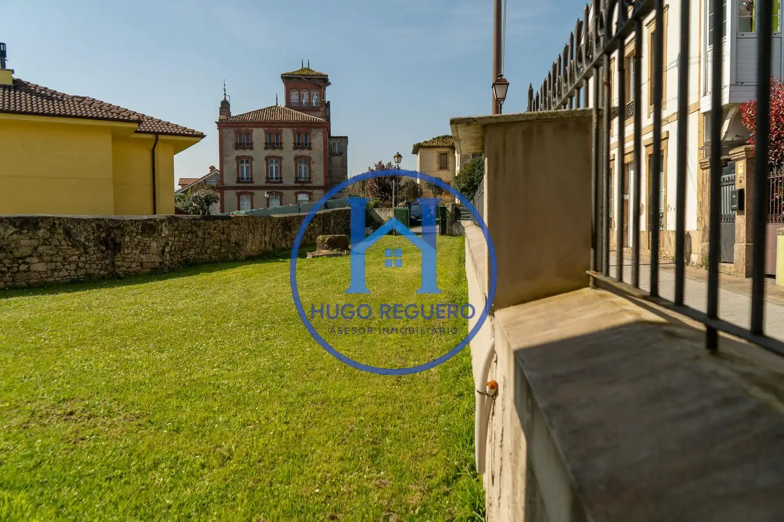Residential land for sale in Calle Jose Maribona 10, imagen 2