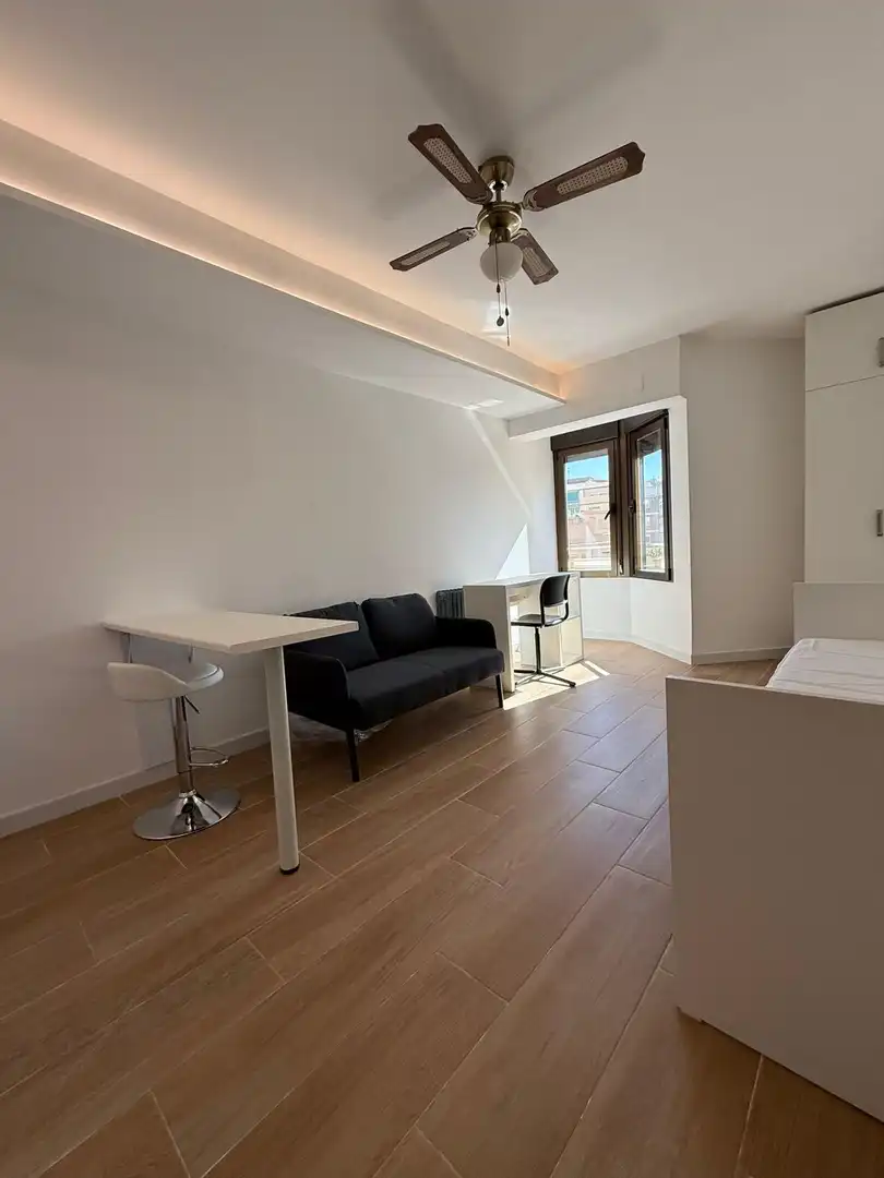 Study for rent in Granada, Granada