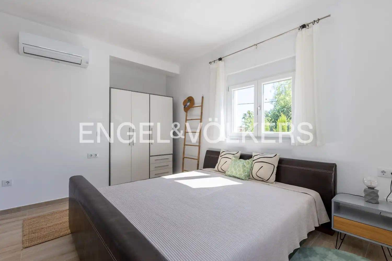 Bedroom of Houses for sale in Dénia  with Air Conditioner, Heating and Private garden
