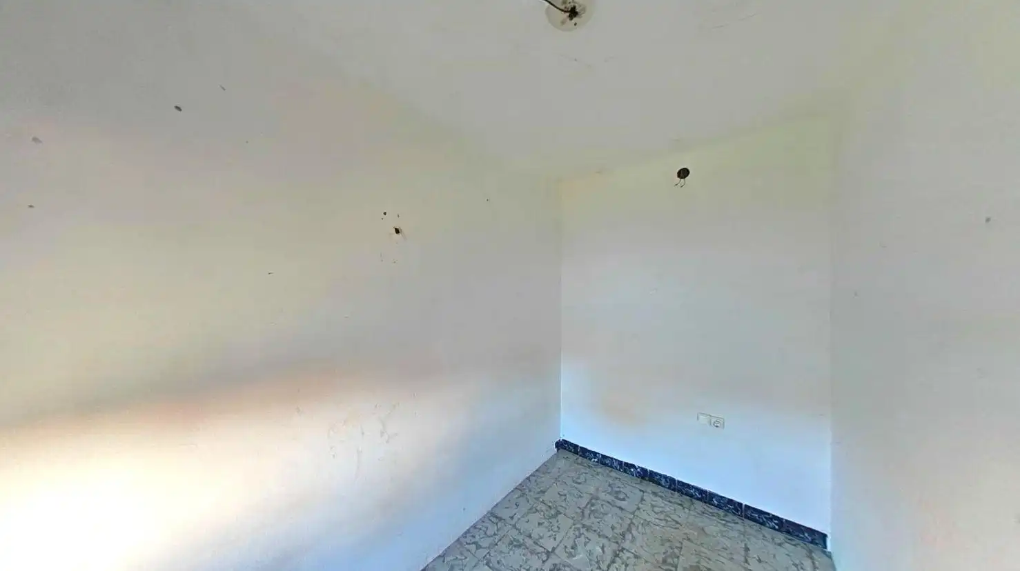 Piso en venta en Vallirana con Terraza