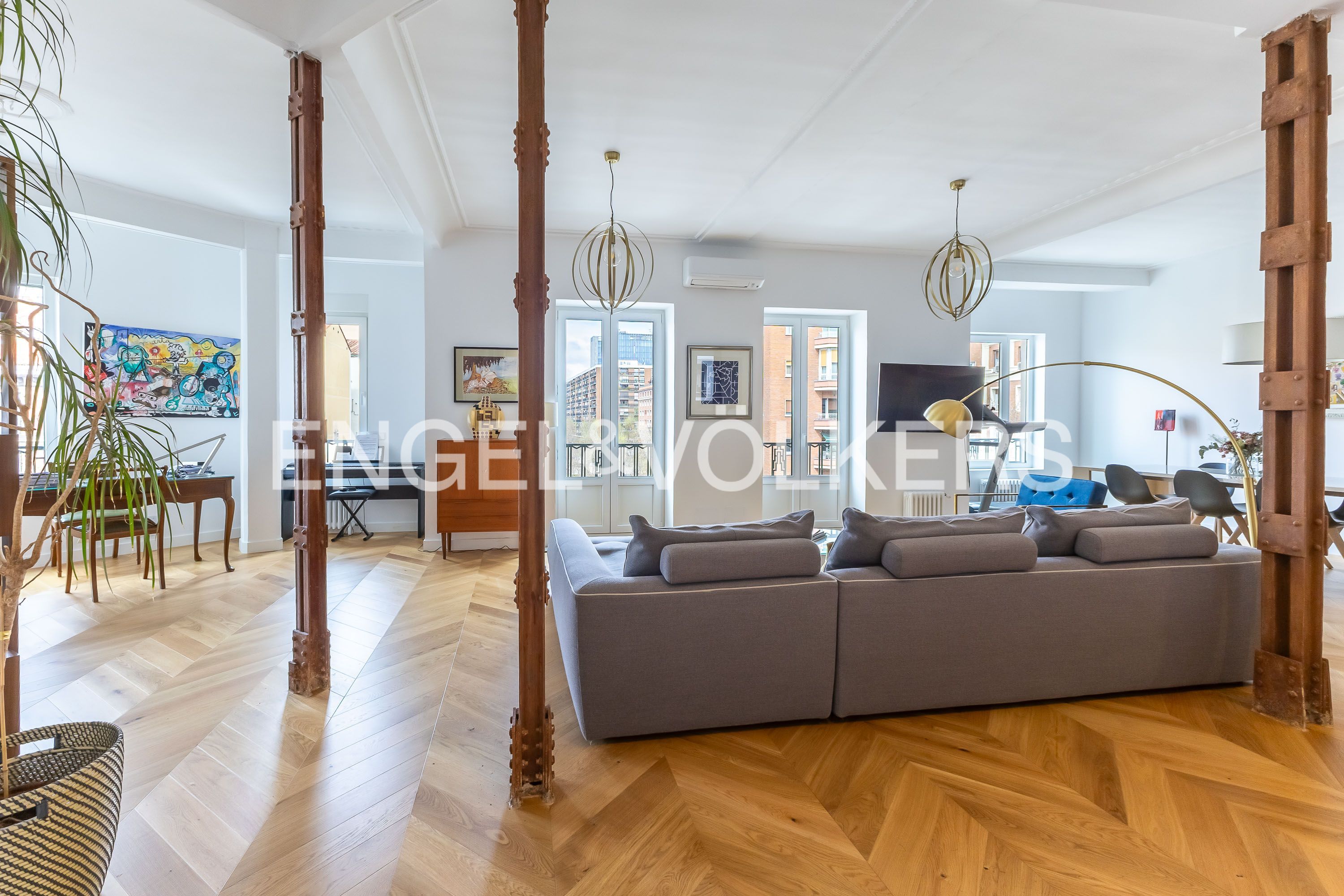 Sala de estar de Piso en venta en  Madrid Capital con Aire acondicionado, Calefacción y Balcón