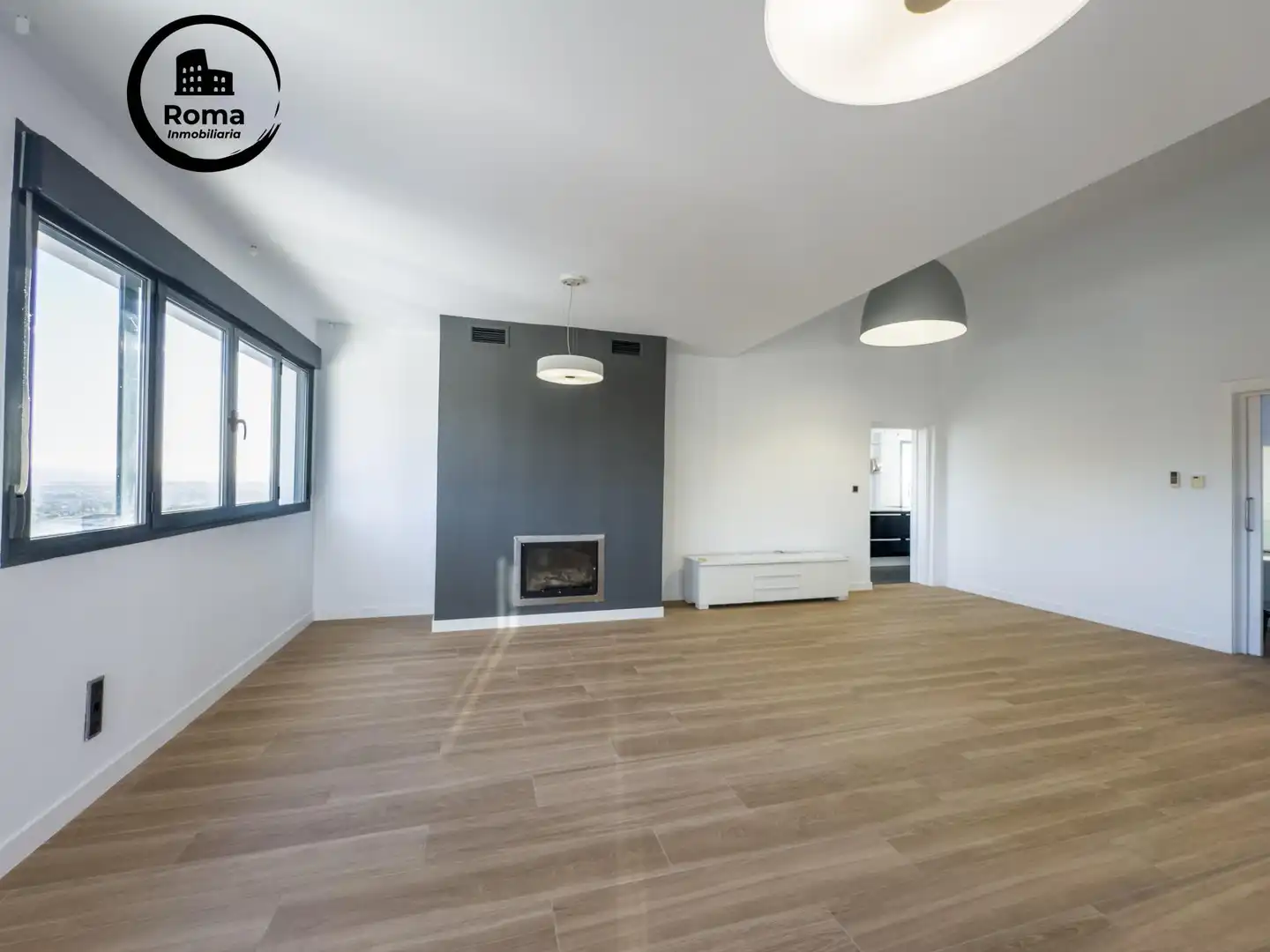 Sala de estar de Casa o chalet en venta en La Zubia con Aire acondicionado, Calefacción y Jardín privado