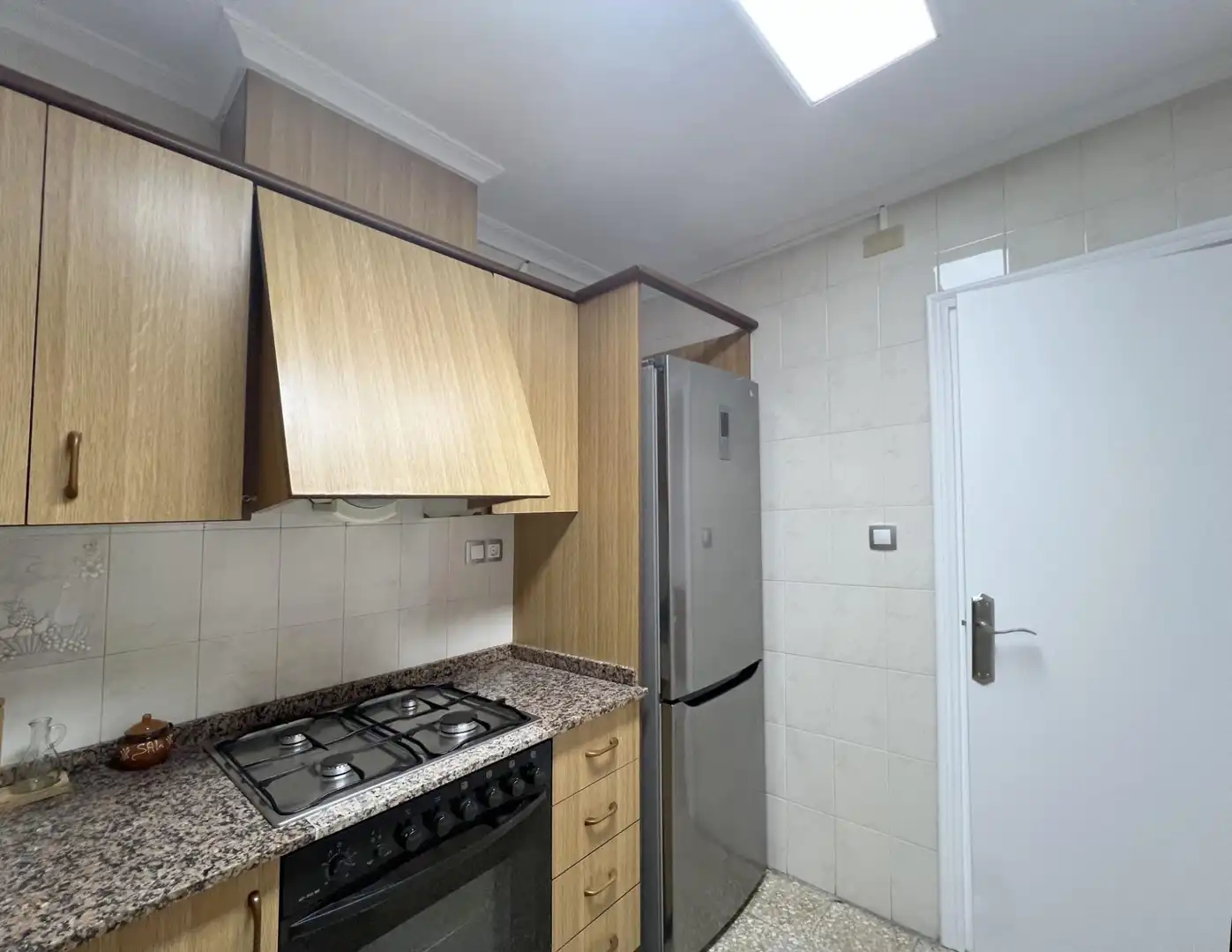 Kitchen of Flat for sale in Novelda  with Terrace and Alarm