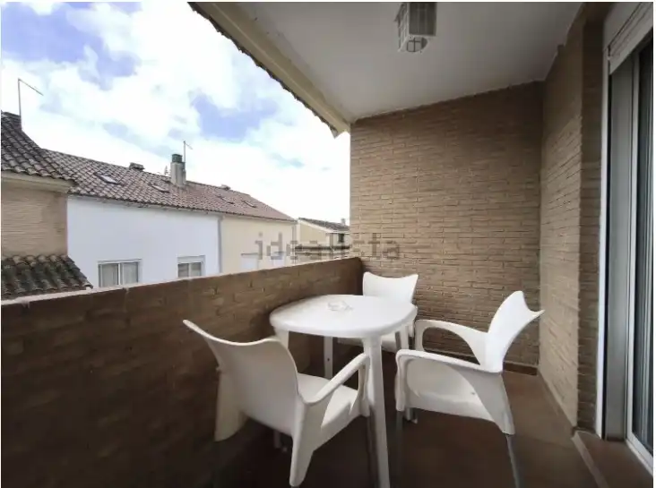 Terrasse von Einfamilien-Reihenhaus zum Verkauf in Sedaví mit Klimaanlage, Terrasse und Balkon