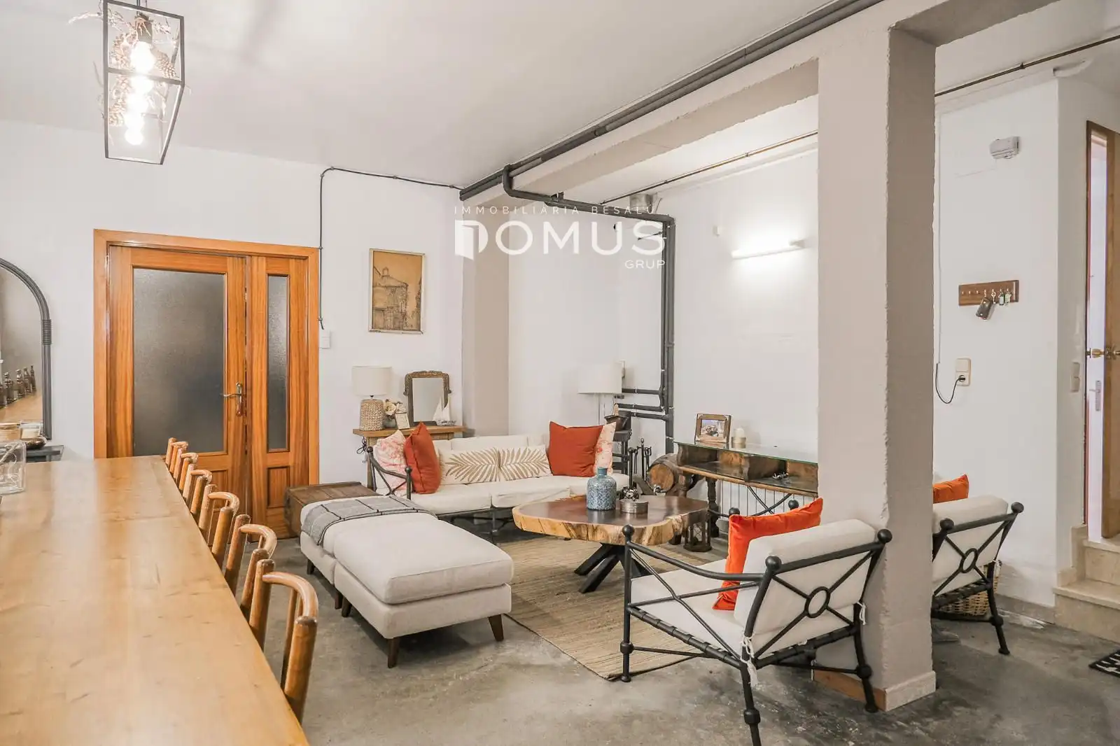 Living room of Houses for sale in Besalú  with Air Conditioner, Private garden and Terrace