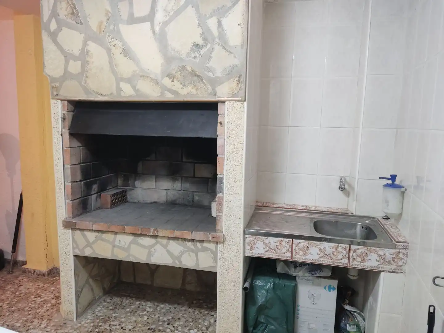 Kitchen of Houses for sale in Onil  with Terrace