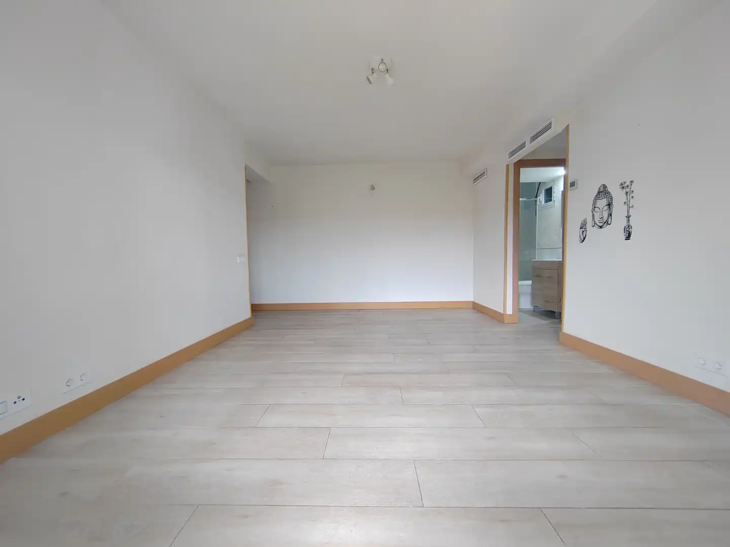 Piso en venta en Paseo de Santa María de la Cabeza, Moscardó